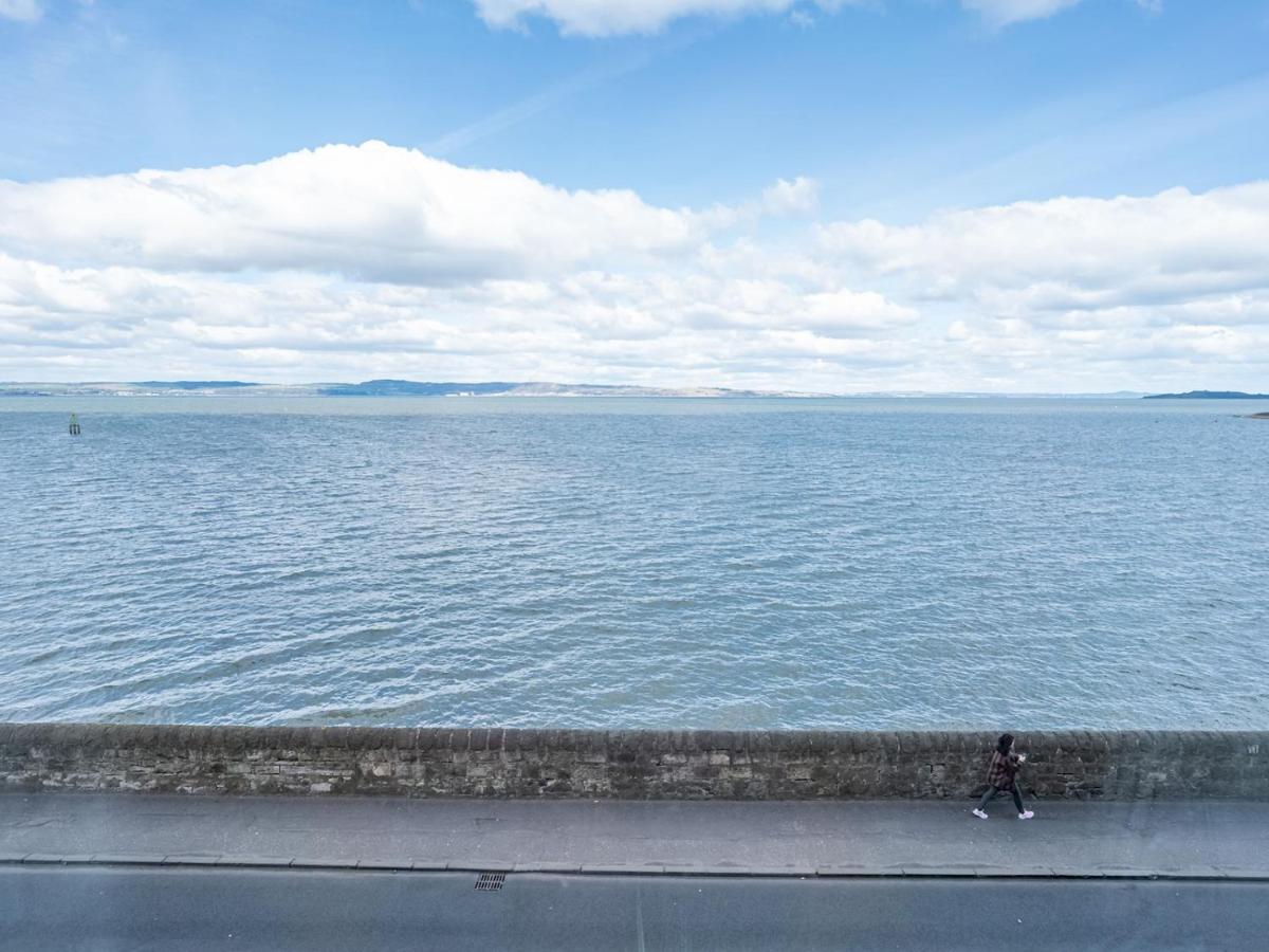 Pass The Keys Stunning Flat With Sea View And Parking Apartment EDI Exterior photo